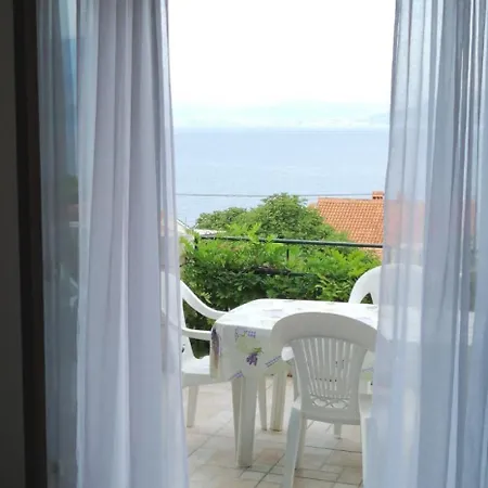 Miljana Apartamento *