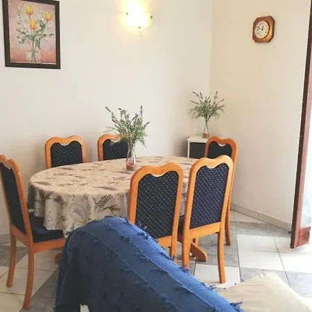 Apartamento Miljana