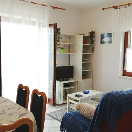 Miljana Apartamento Postira