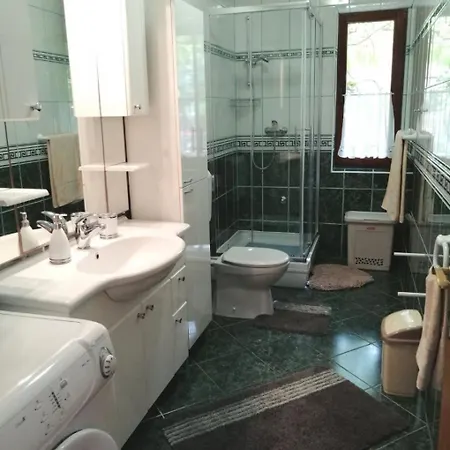 Miljana Apartamento *